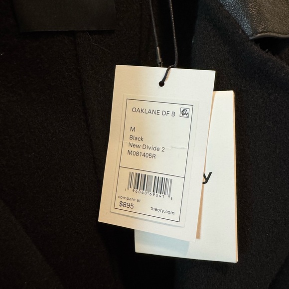 NWT Theory wool/cashmere belted coat with vegan leather collar - Picture 5 of 7